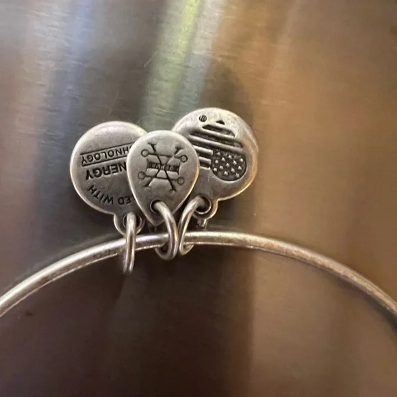 Alex and Ani Minnie Mouse bracelet - Picture 2 of 5